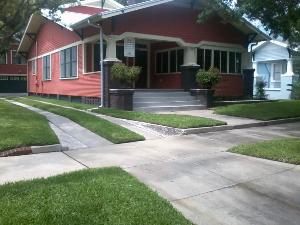 Edged walkways and a clean cut at a bungalow